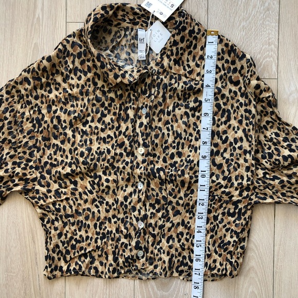 NWT Zara trf Collection Leopard Print Cropped Button Up Shirt Size S - Picture 3 of 9
